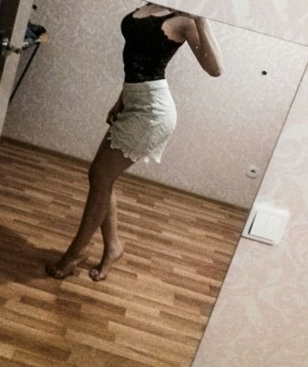 Соблазнительная шатенка с изысканной внешностью и стройной фигурой ищет щедрого мужчину для ярких встреч. Буду нежной кошечкой или страстной львицей – выбор за тобой. 12747, 23 года